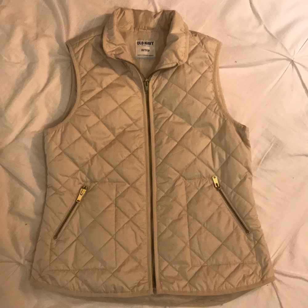 Old Navy Quilted Vest - Light Weight